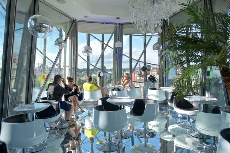 Glass Bar