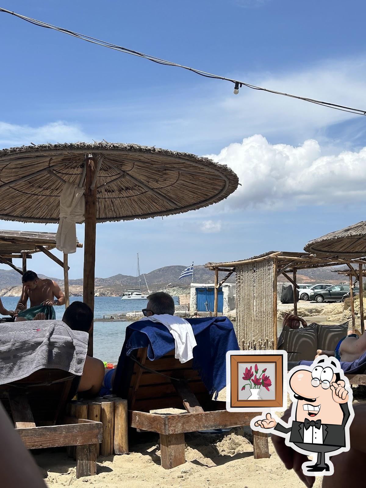 Hitana Beach Bar