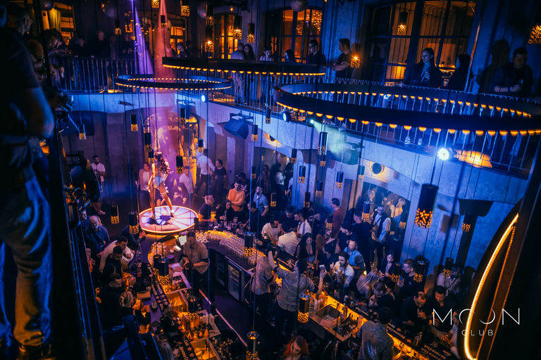 Moon Club
