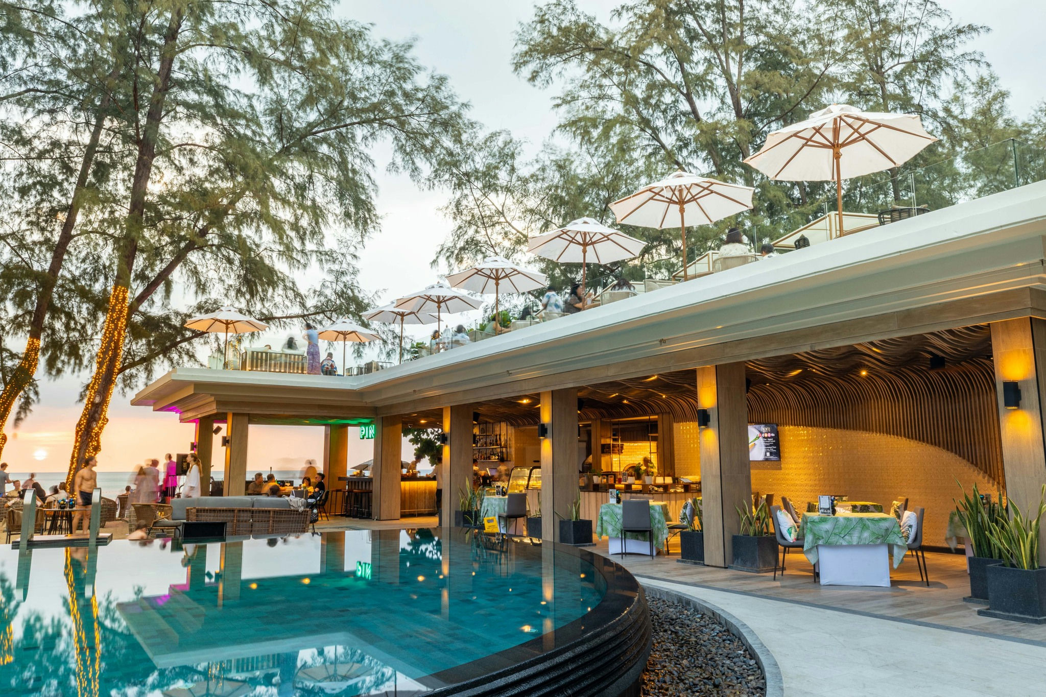 Pine Beach Bar