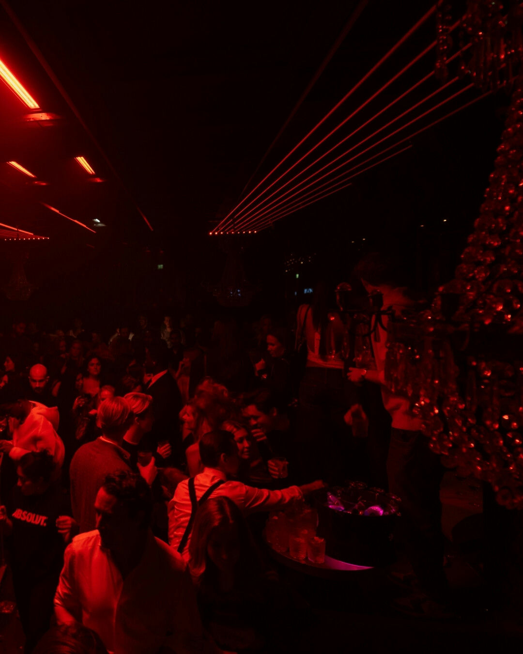 V Club