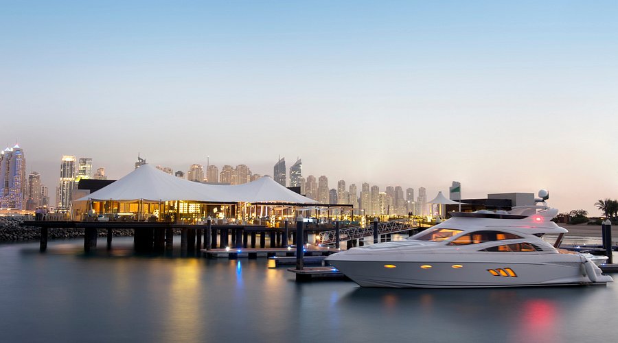 101 Lounge at One & Only , a restaurant in Dubai, UAE — photo 4