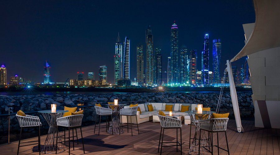 101 Lounge at One & Only , a restaurant in Dubai, UAE — photo 2