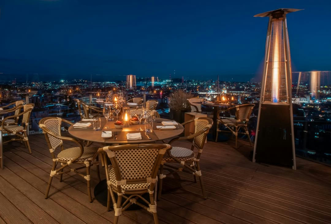 17º Restaurant & Bar