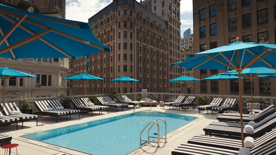 Everdene Bar & Pool Club