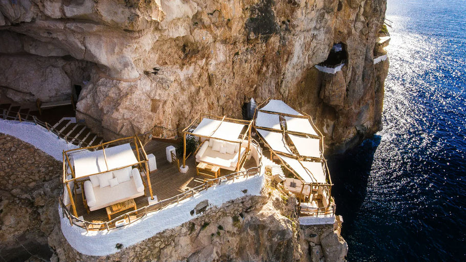 Cova d’en Xoroi