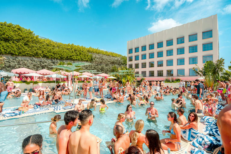 Strawberry Moon at Good Time Hotel