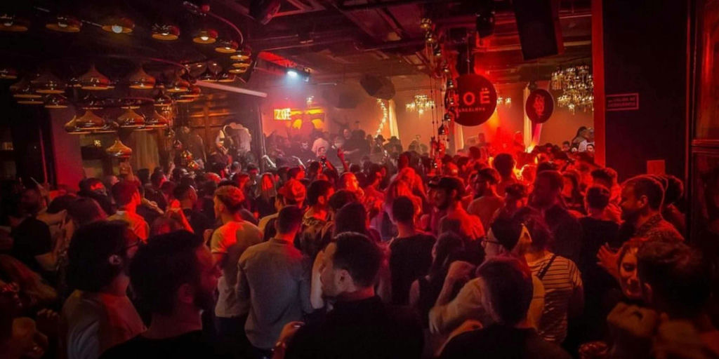 Carpe Diem Lounge Club (CDLC)