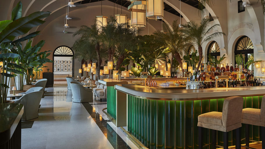 Champagne Bar at Four Seasons