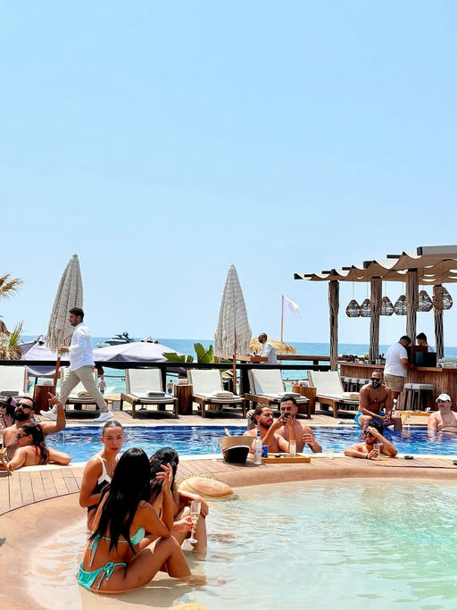 Bar Du Port Beach