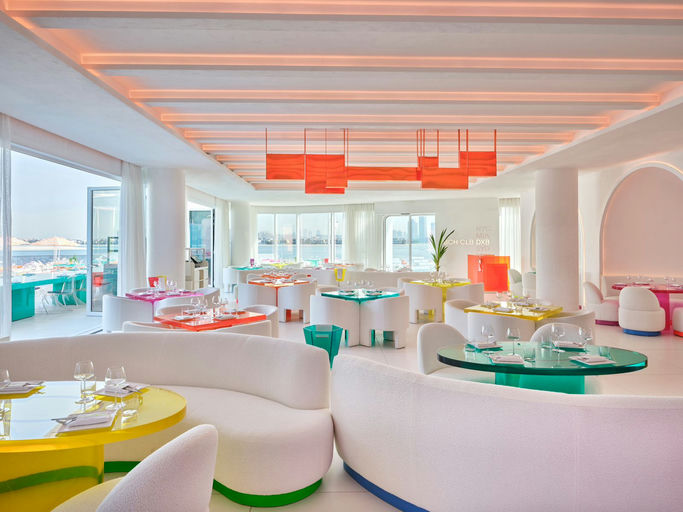 BCH:CLB at W Hotel, a restaurant in Dubai, UAE — photo 2