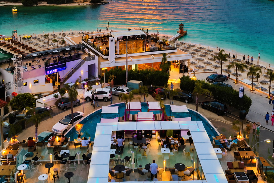Bianco, a beach club in Ksamil, Albania — photo 4