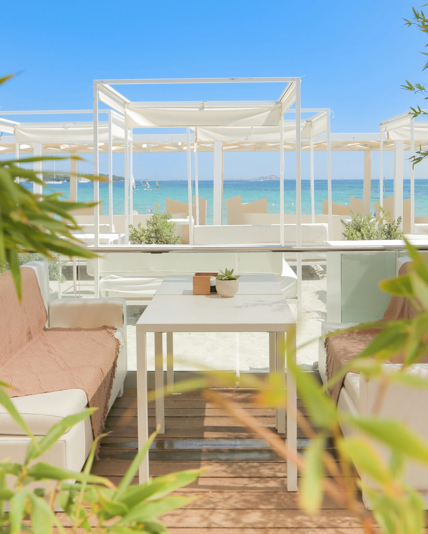 Blu Beach Club