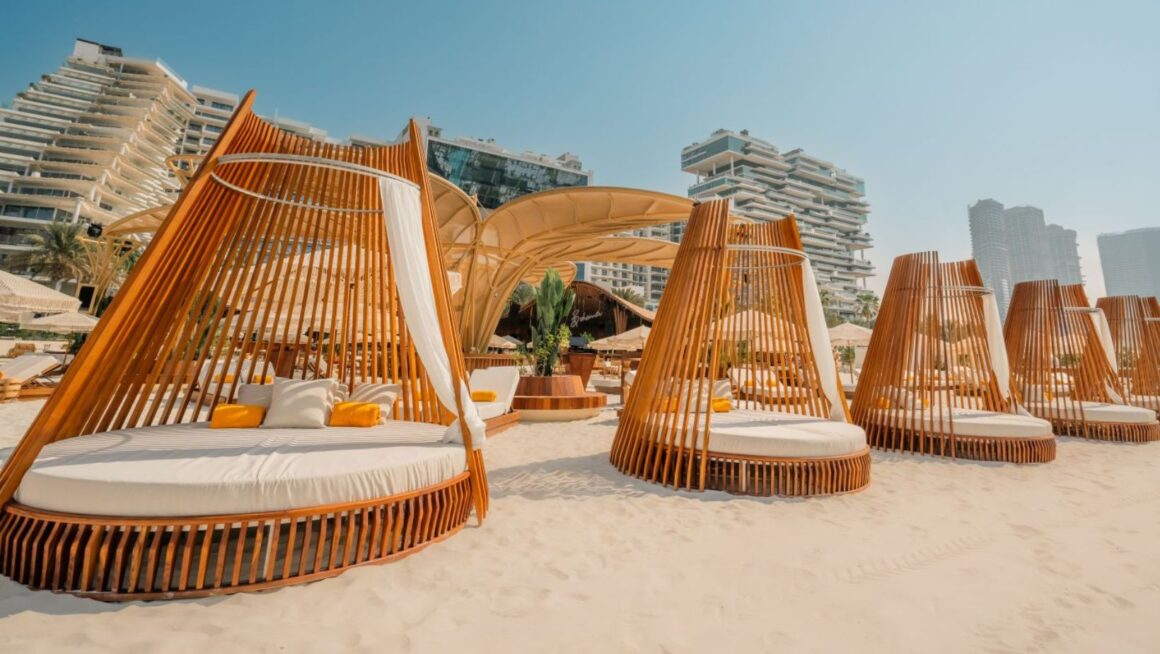 Bohemia Beach Club at FIVE , a beach club in Dubai, UAE — photo 4
