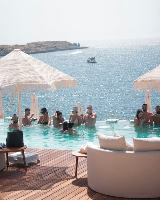 Calico Beach Club