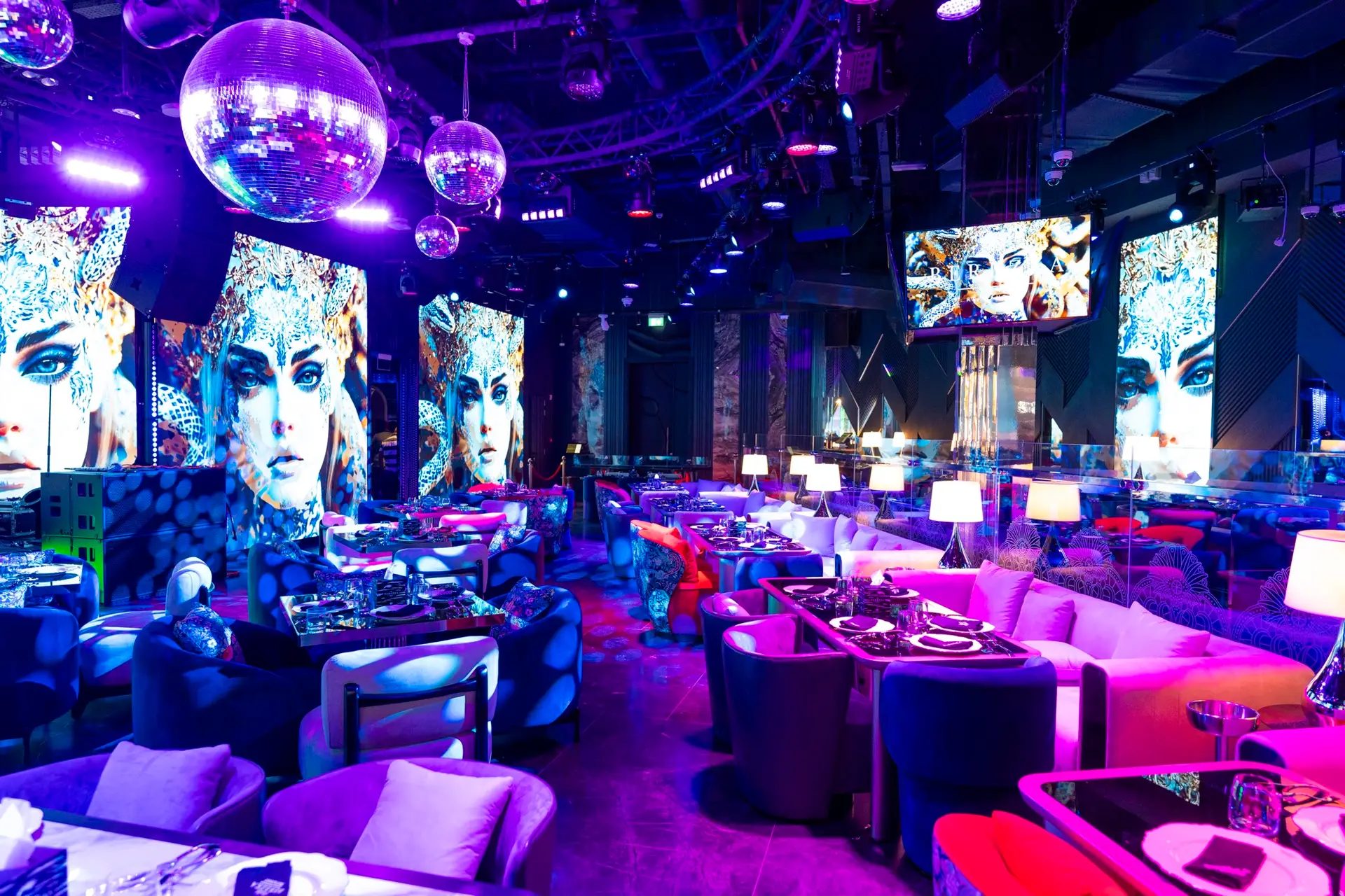 Chalet Berezka, a restaurant in Dubai, UAE — photo 3