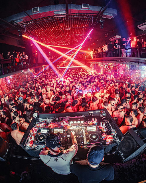 Club 69