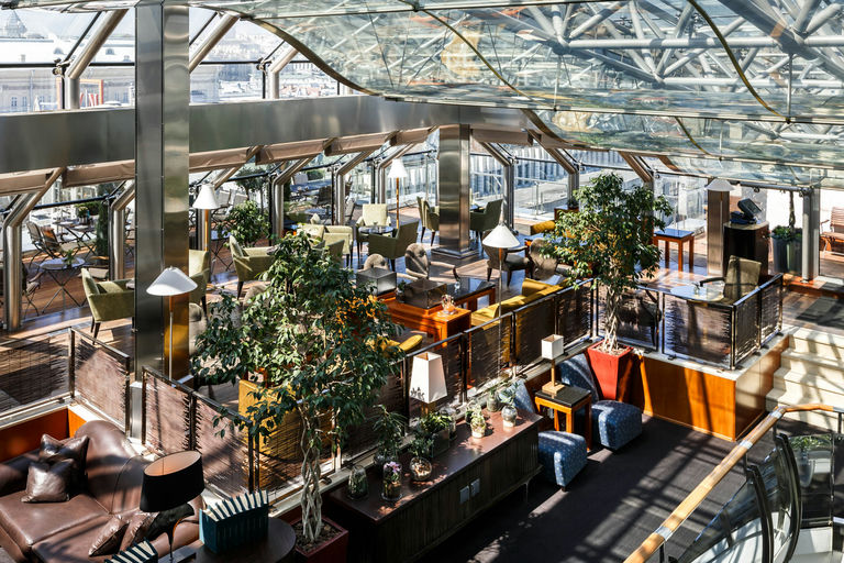 Conservatory Lounge