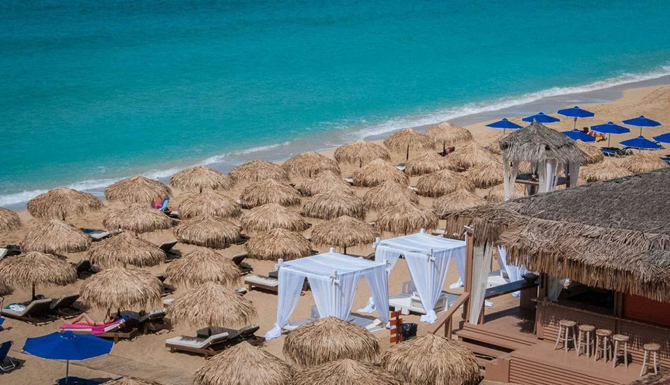 Costa Costa Beach Bar