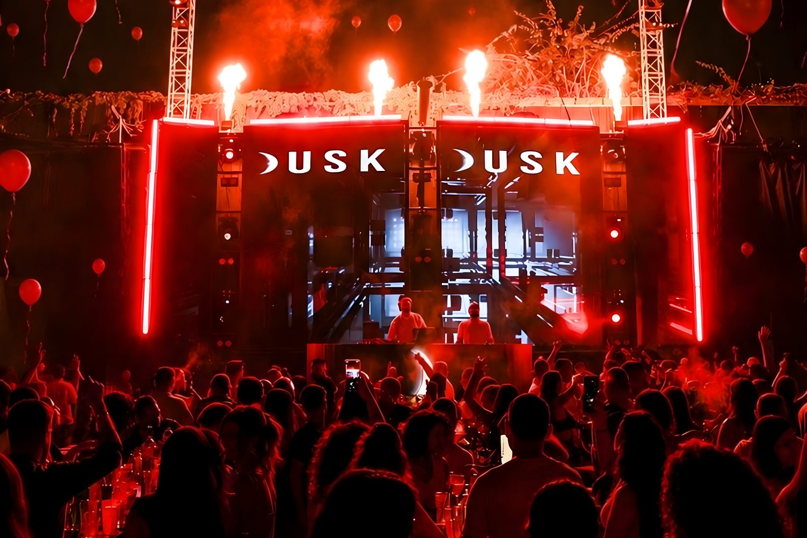 Dusk The Club, a night club in Kaslik, Lebanon — photo 2