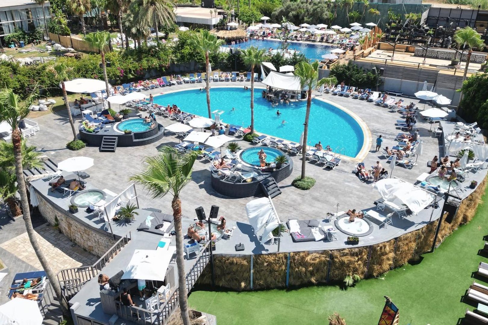 Gaia By The Sea, a beach club in Kaslik, Lebanon — photo 2