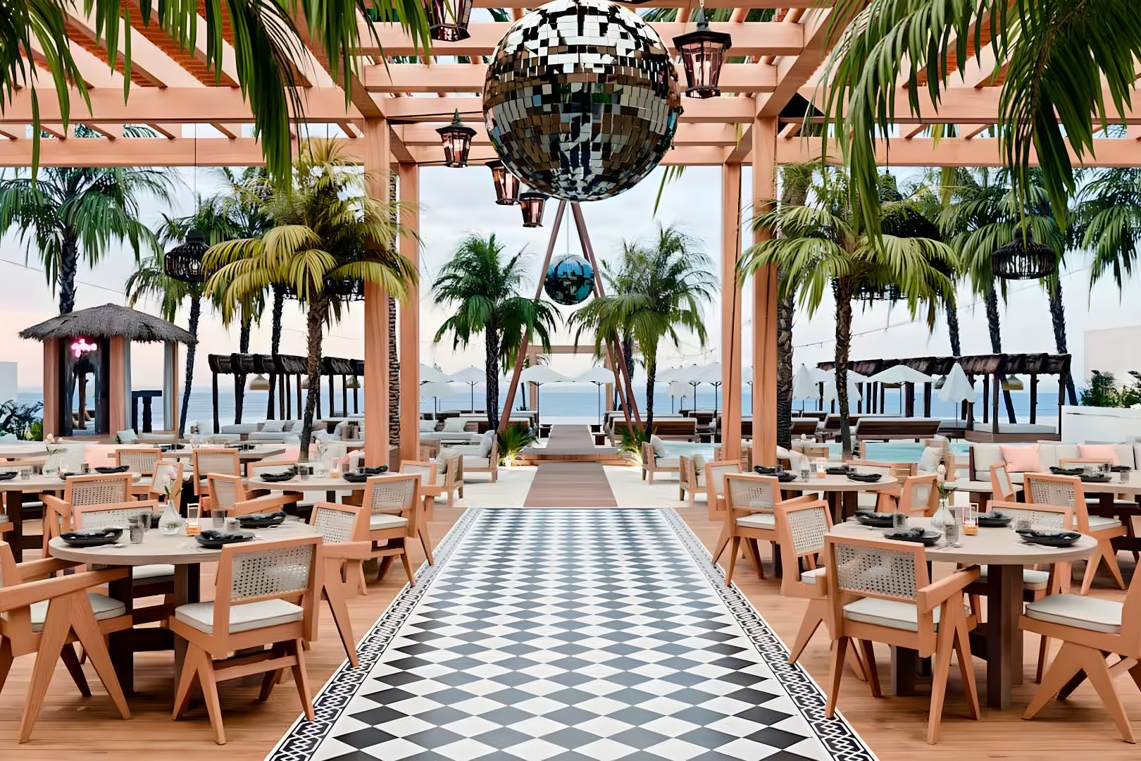 Gitano, a beach club in Dubai, UAE — photo 4
