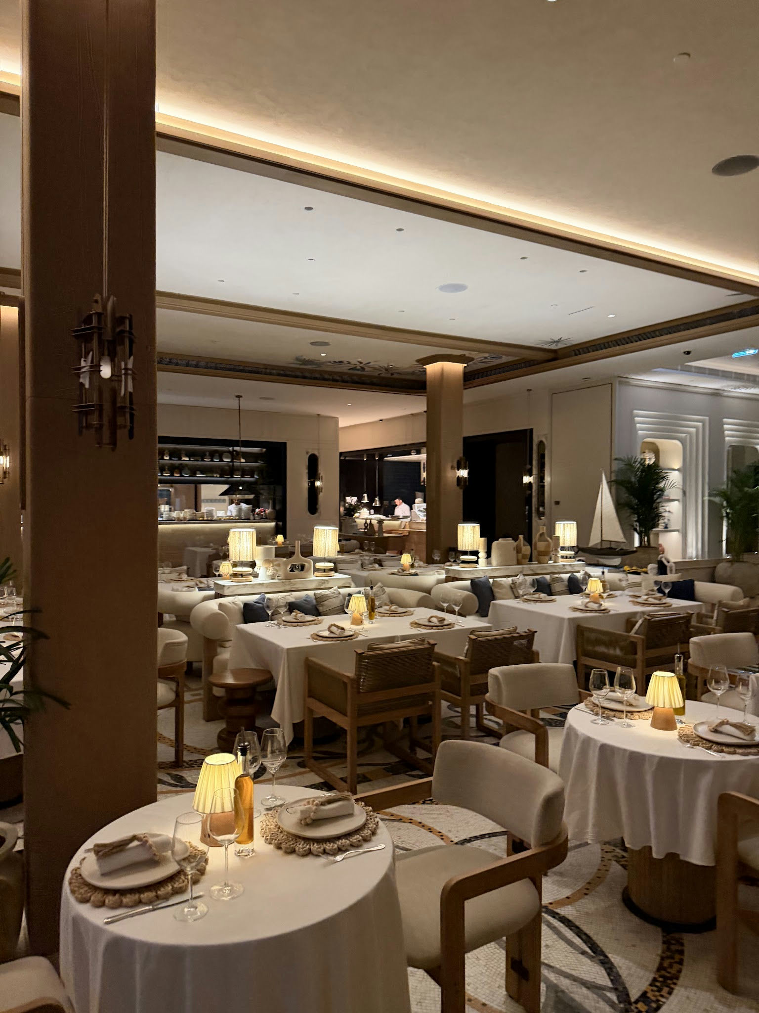 Iliana, a restaurant in Dubai, UAE — photo 3