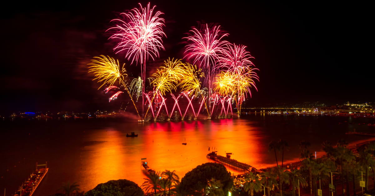 Festival d'Art Pyrotechnique a Cannes