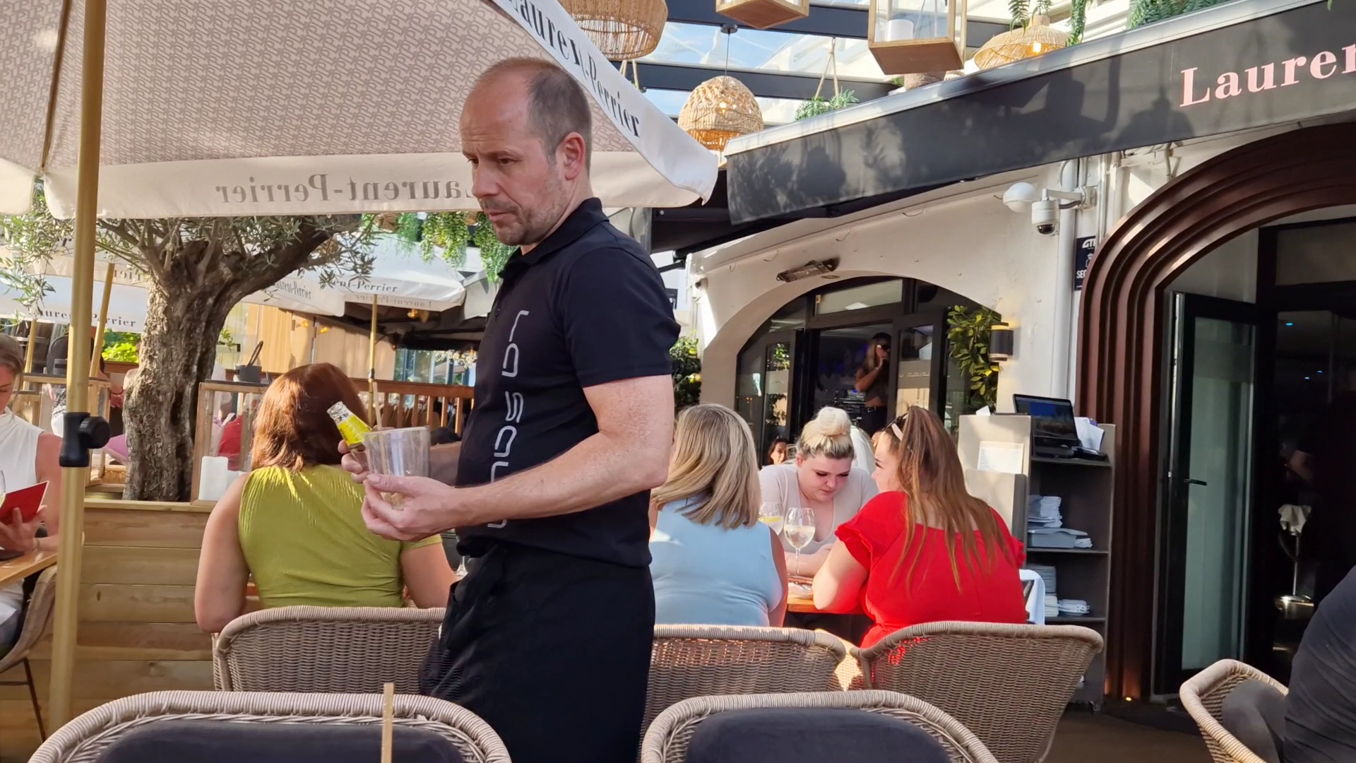 La Sala Puerto Banús, a restaurant in Marbella, Spain — photo 3