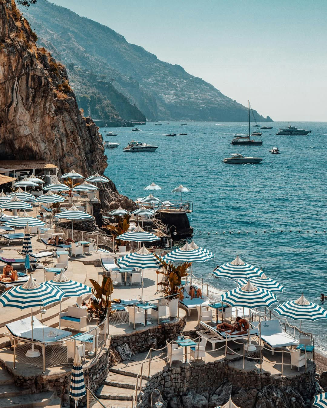 La Scogliera Positano Beach Club
