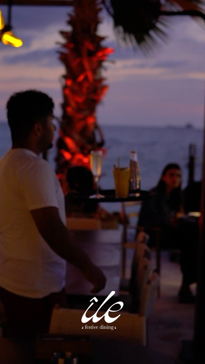 Video 6 from Île Beach Bar