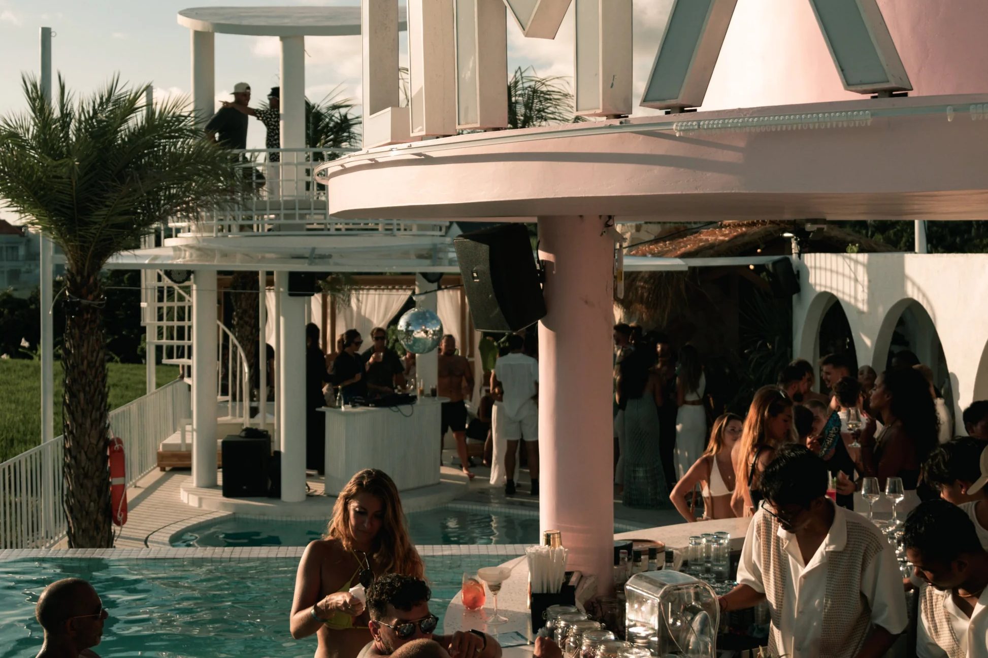 Lima Bay, a pool club in Bali, Indonesia — photo 3