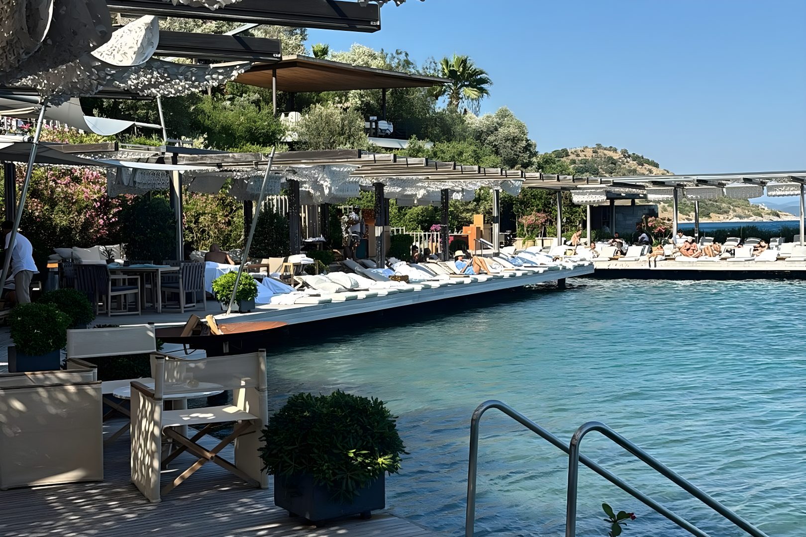 Macakizi Hotel Beachclub, a restaurant in Bodrum, Turkey — photo 2