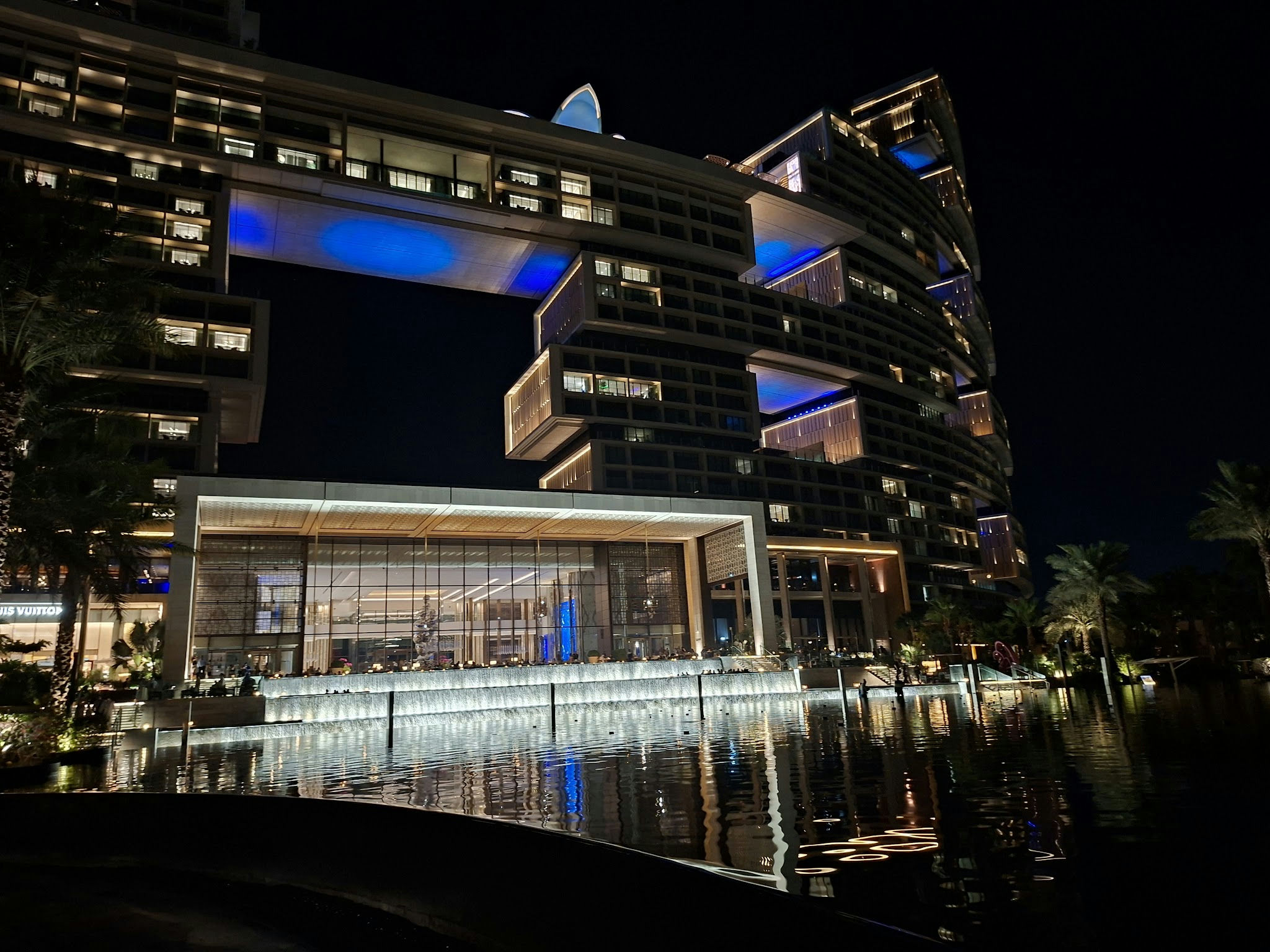 Milos, a restaurant in Dubai, UAE — photo 6