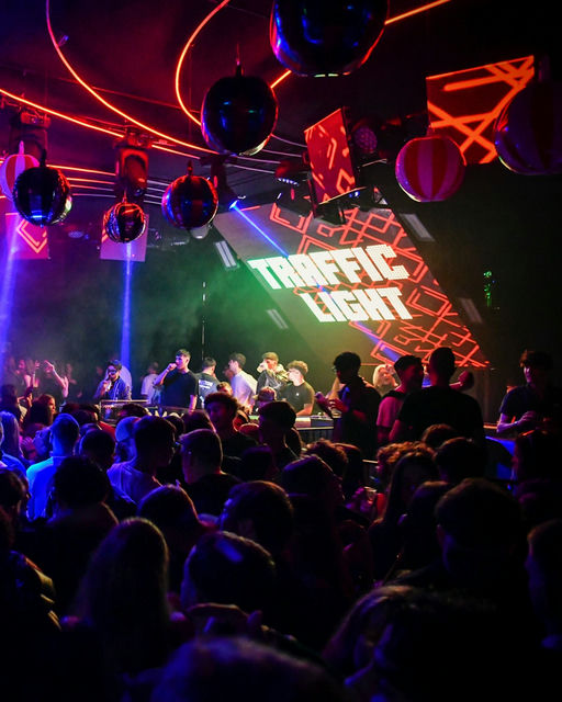 MOLO5 Club