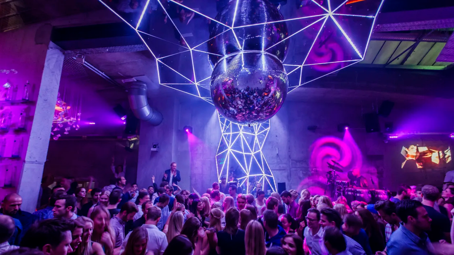 NOHO Club