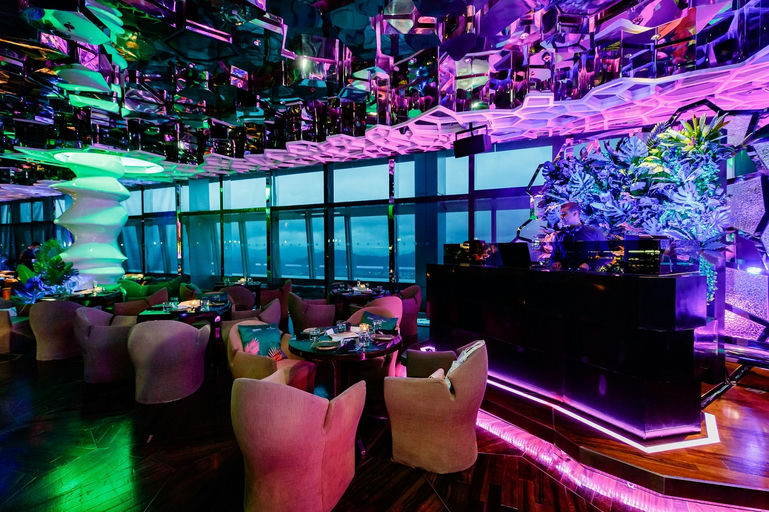 Ozone at  The Ritz Carlton