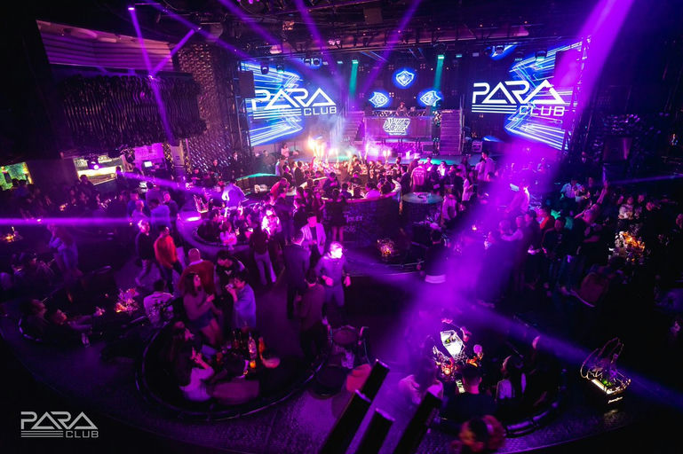 Para Club