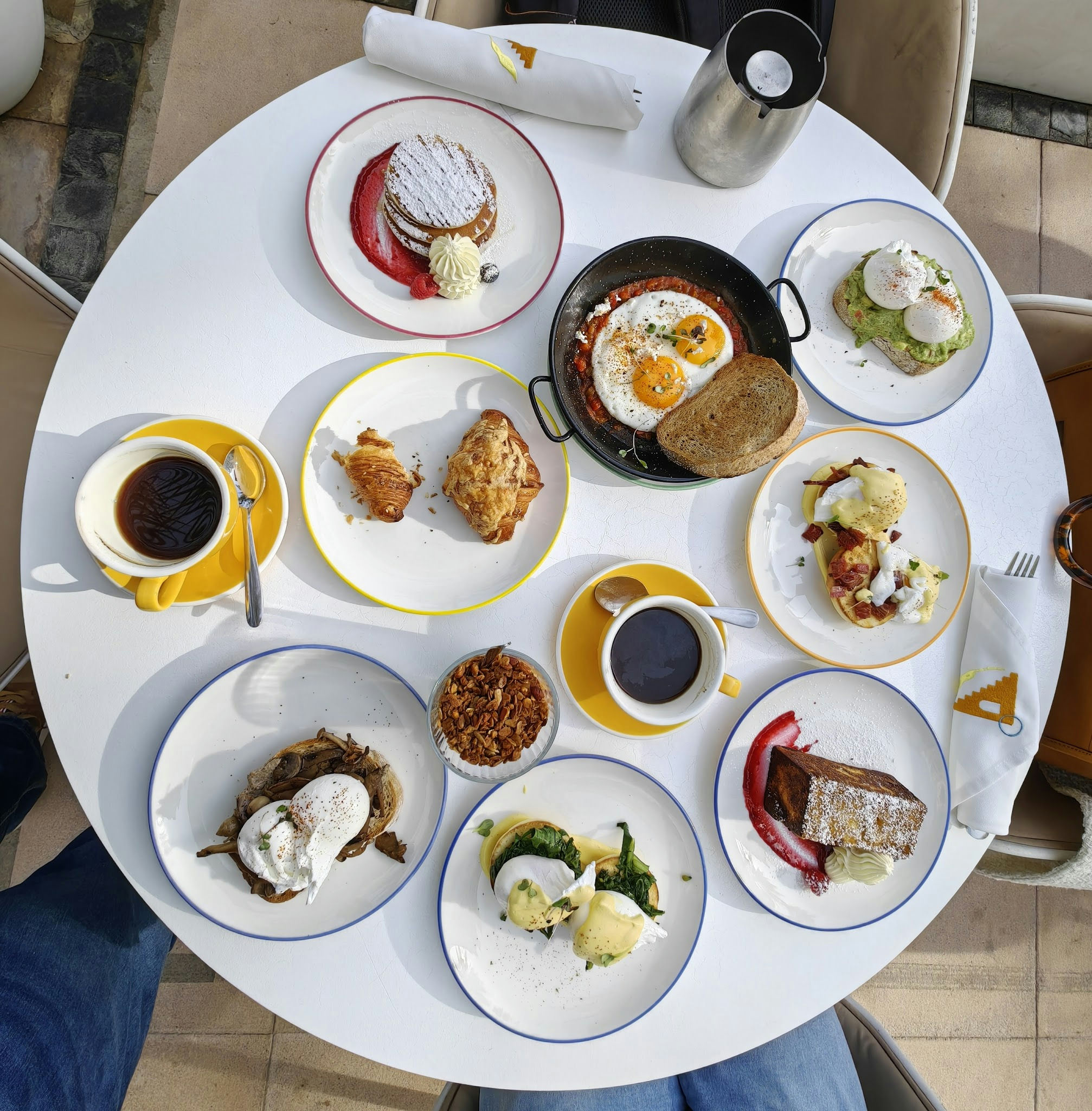 Peaches & Cream, a restaurant in Dubai, UAE — photo 3