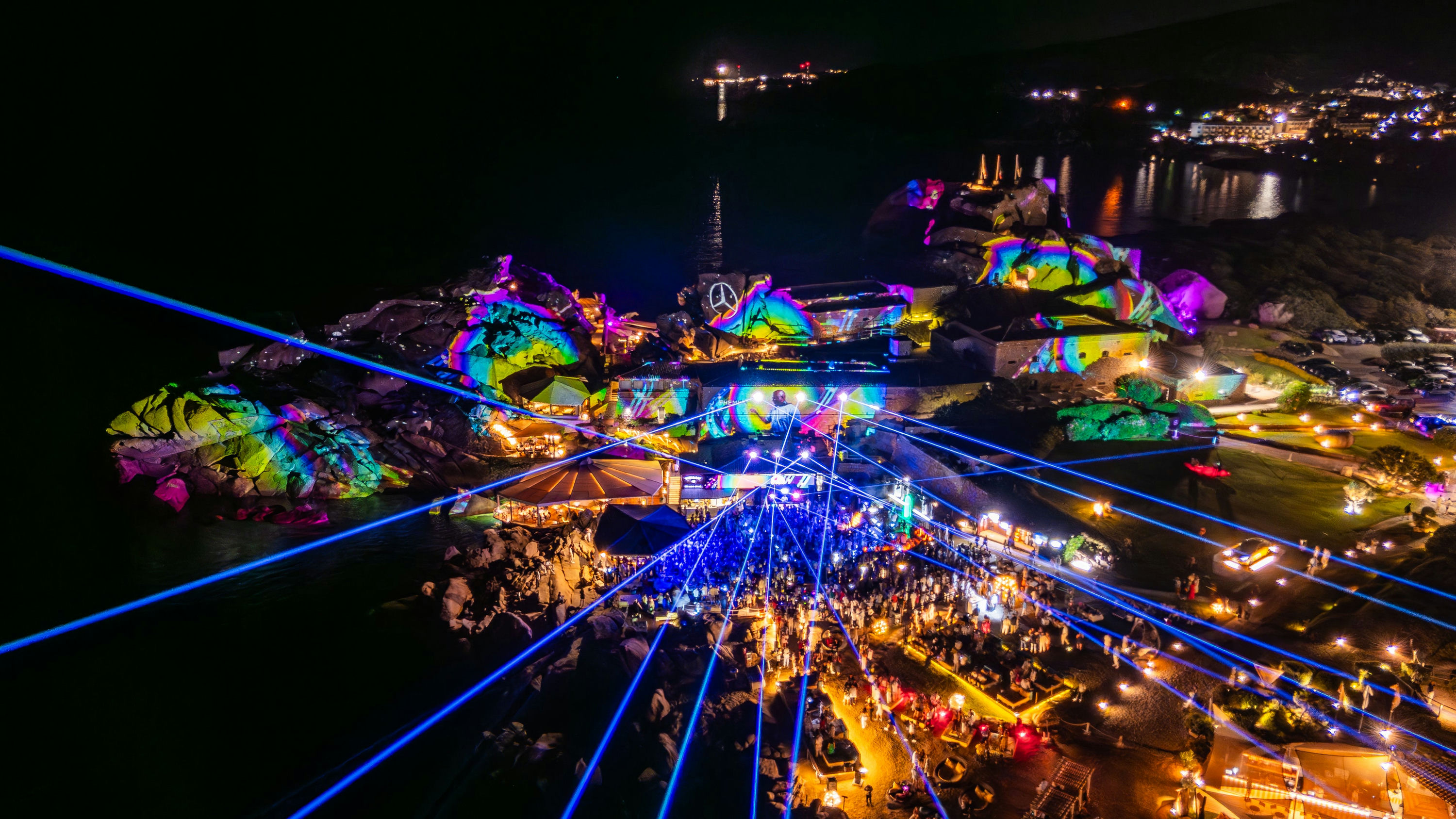 Phi Beach Club  