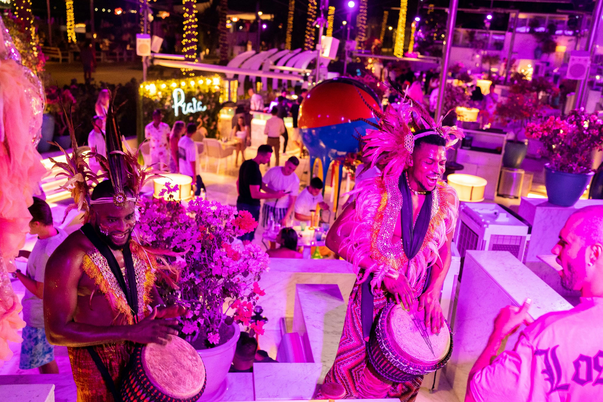 Praia at FIVE, a beach club in Dubai, UAE — photo 4
