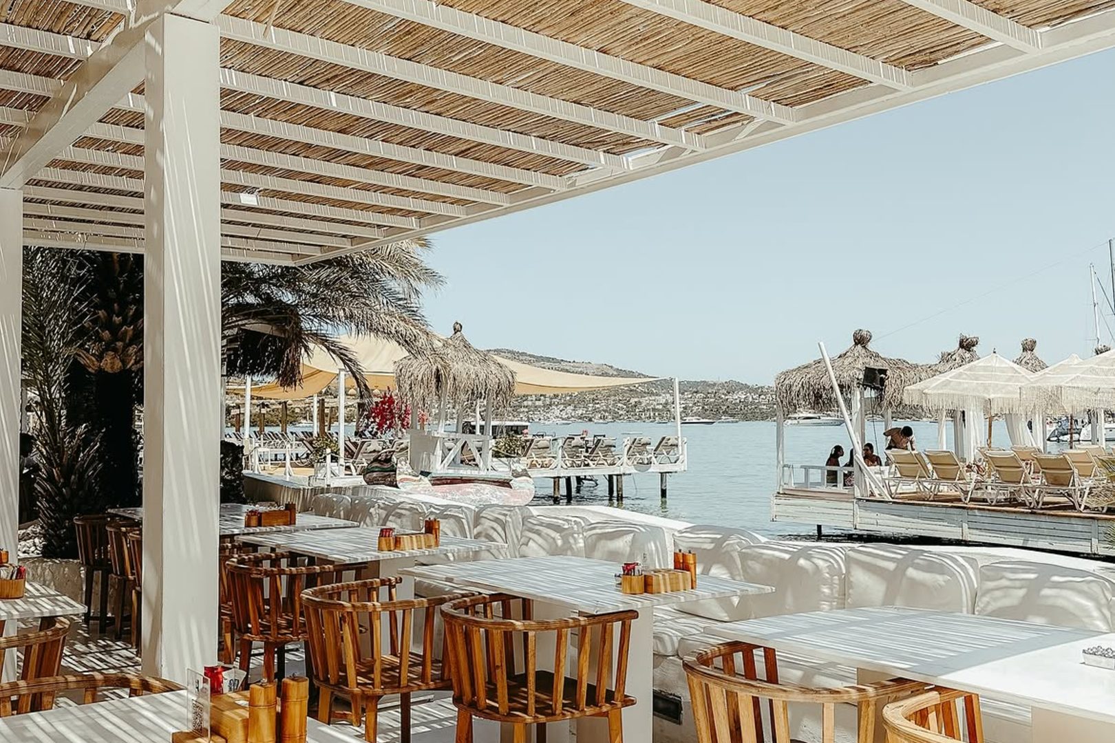 Raena Beach, a restaurant in Bodrum, Turkey — photo 2