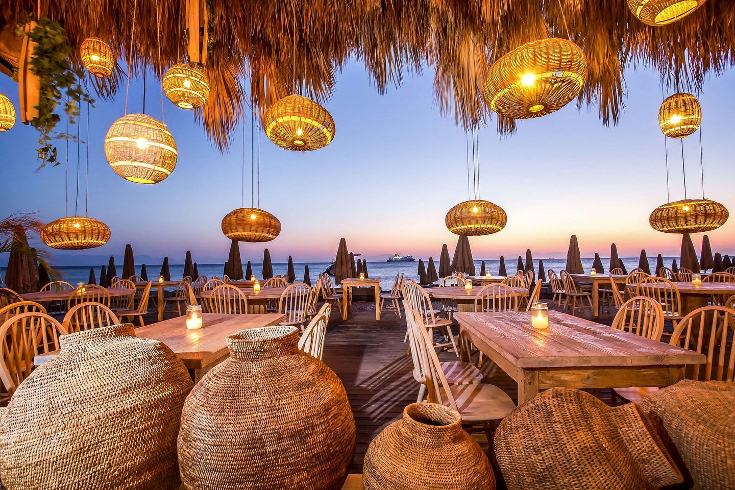 Ronda Beach Club