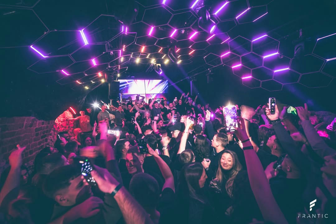 Shakers club