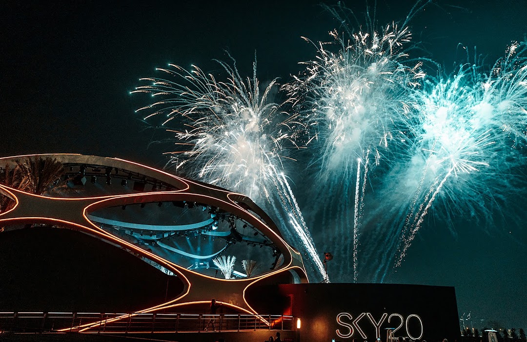 Sky 2.0, a night club in Dubai, UAE — photo 5