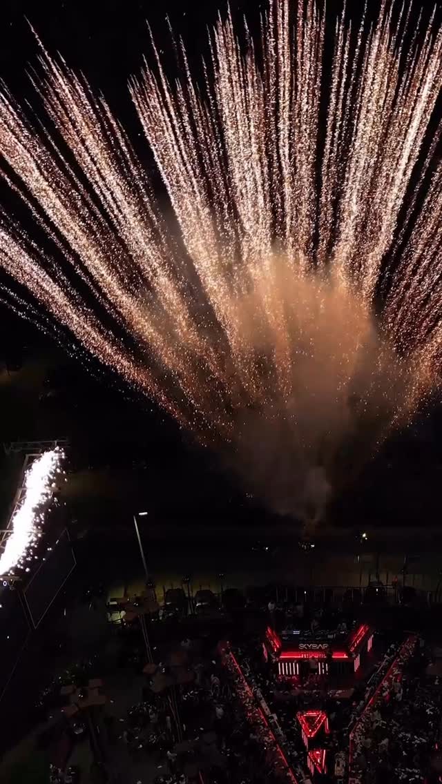 Video 7 from Sky Bar
