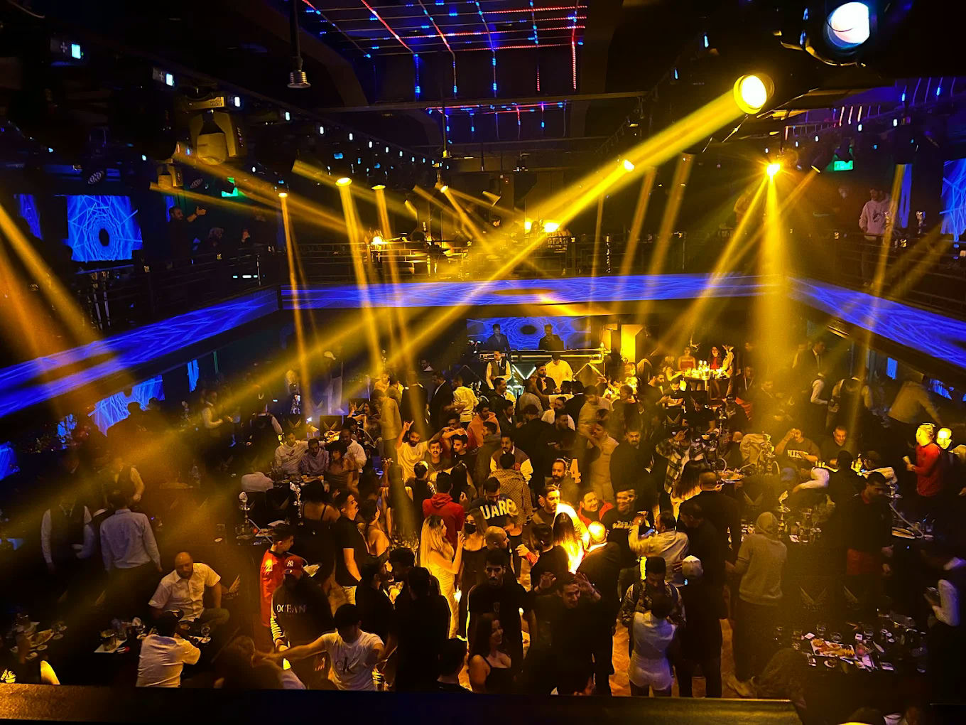 Stage Club