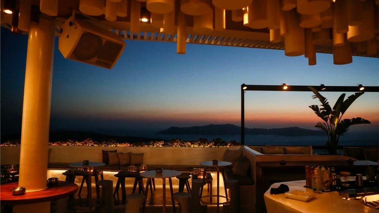 Tango Bar