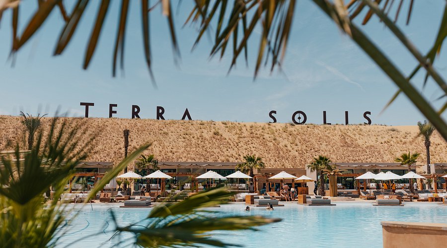 Terra Solis Dubai Desert , a pool club in Dubai, UAE — photo 5
