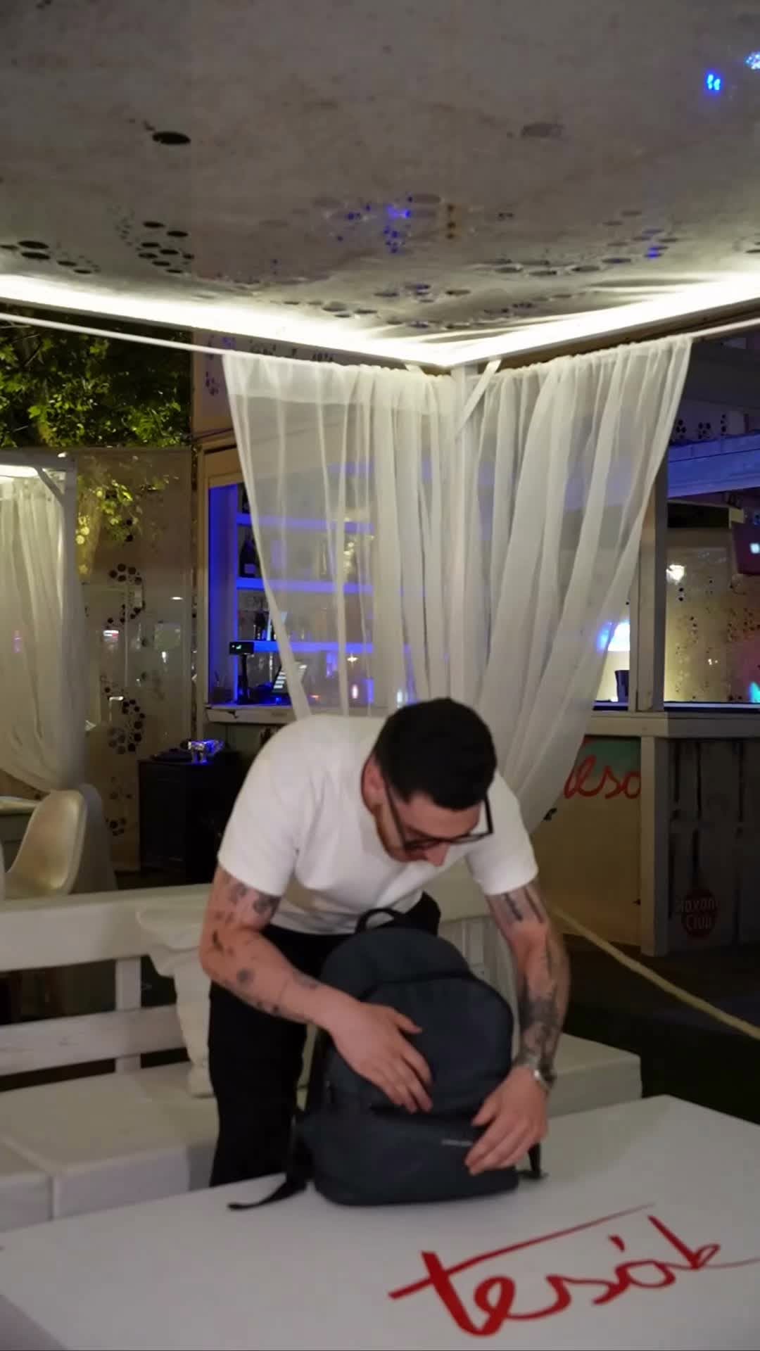 Video 4 from Tesók Café & Bar